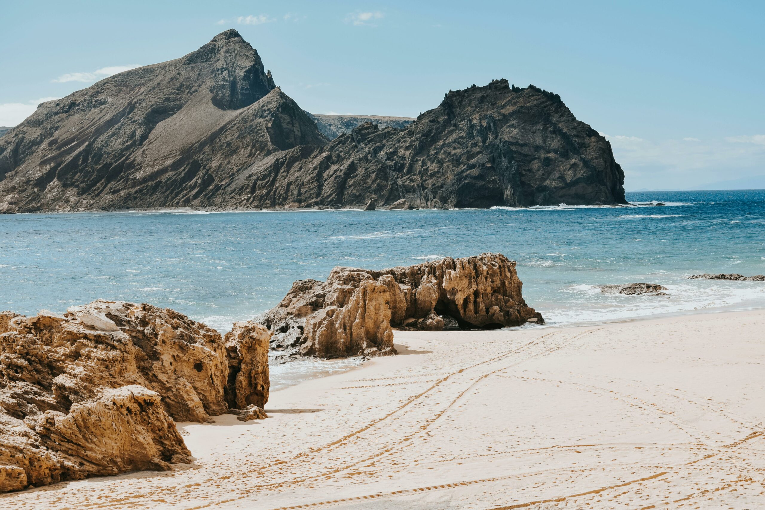 Porto Santo: "Un Paraíso Secreto en Madeira Esperándote"