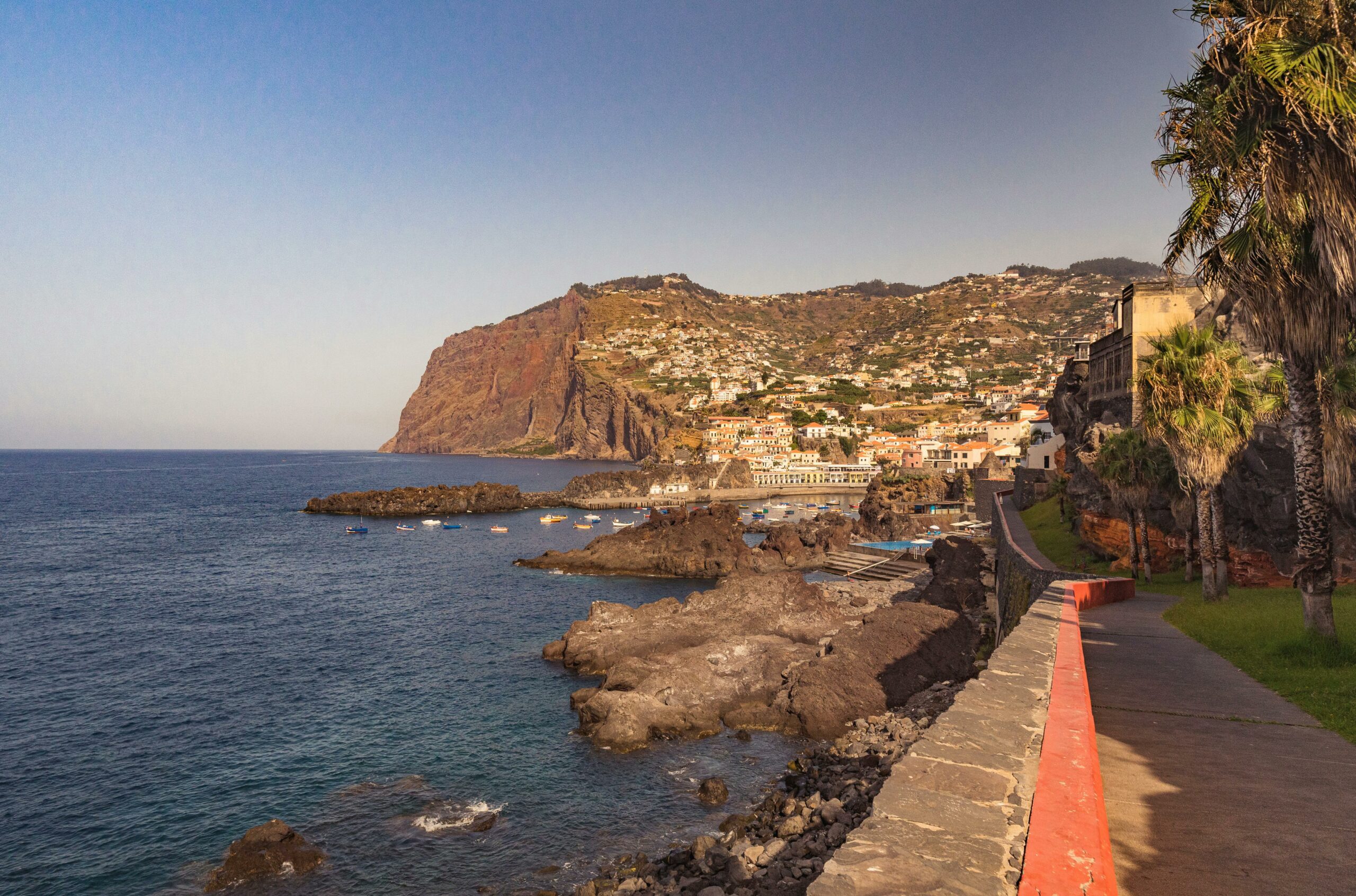 Madeira en Verano: Aventura y Relax en el Paraíso Atlántico